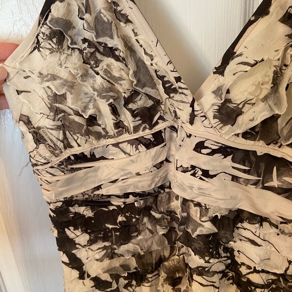 White and brown dress - Picture 4 of 5